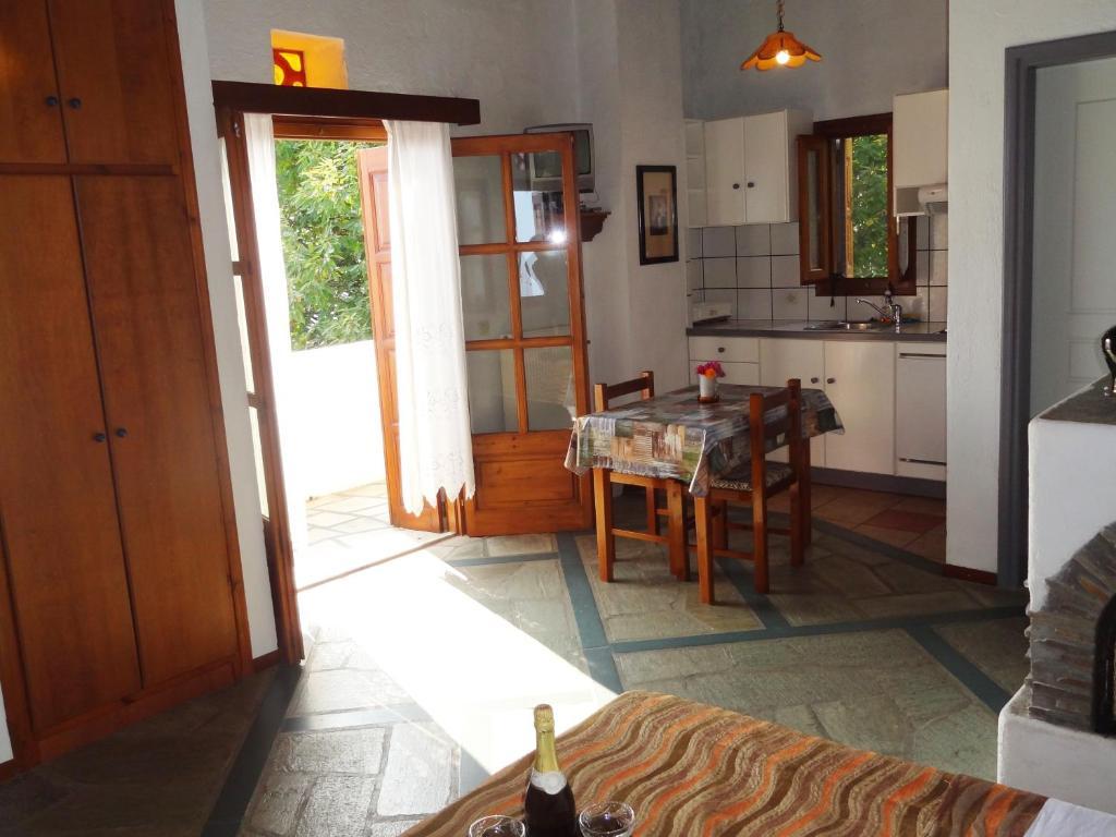 Villa Enallaxis Áyios Dhimítrios Δωμάτιο φωτογραφία